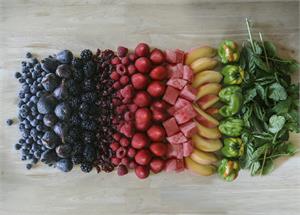 The American Institute for Cancer Research recommends a rainbow diet