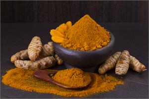 How curcumin targets cancer stem cells, while drugs make matters worse