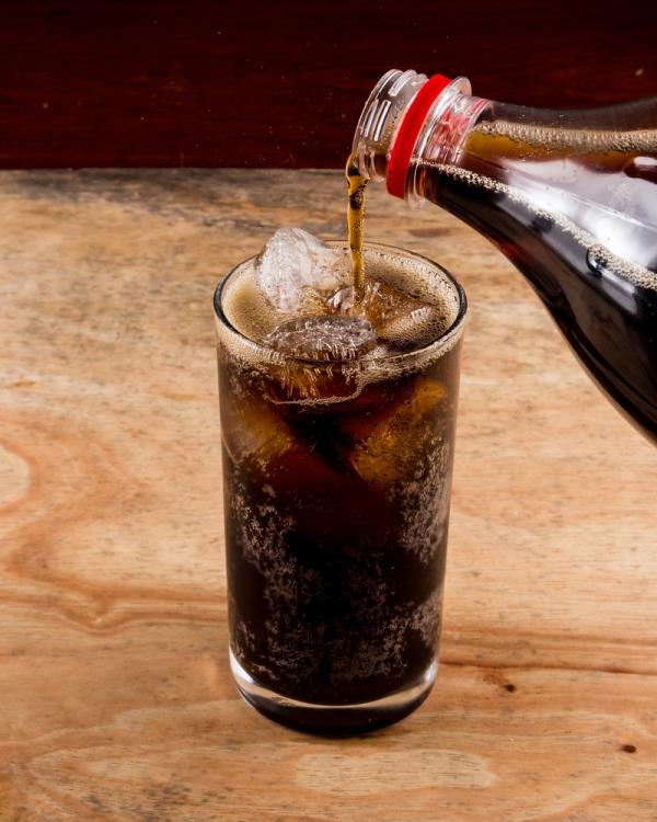 Consuming fizzy sugary soft drinks linked to heighted risk of rare cancers